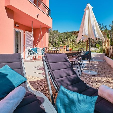 Meacres Sun Villa Miholascica Kültér fotó