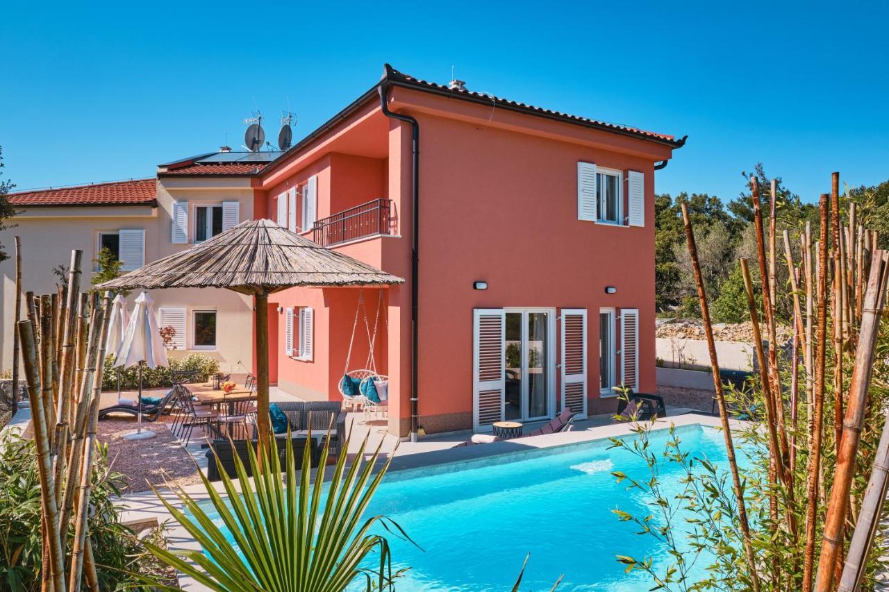 Meacres Sun Villa Miholascica Kültér fotó