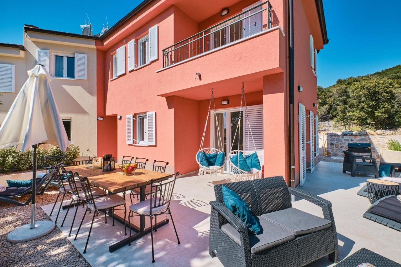 Meacres Sun Villa Miholascica Kültér fotó