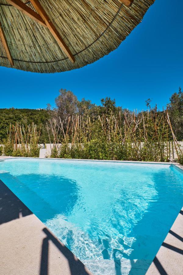 Meacres Sun Villa Miholascica Kültér fotó