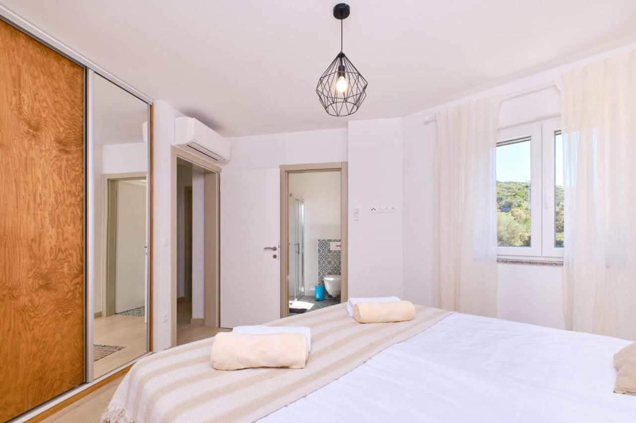 Meacres Sun Villa Miholascica Kültér fotó