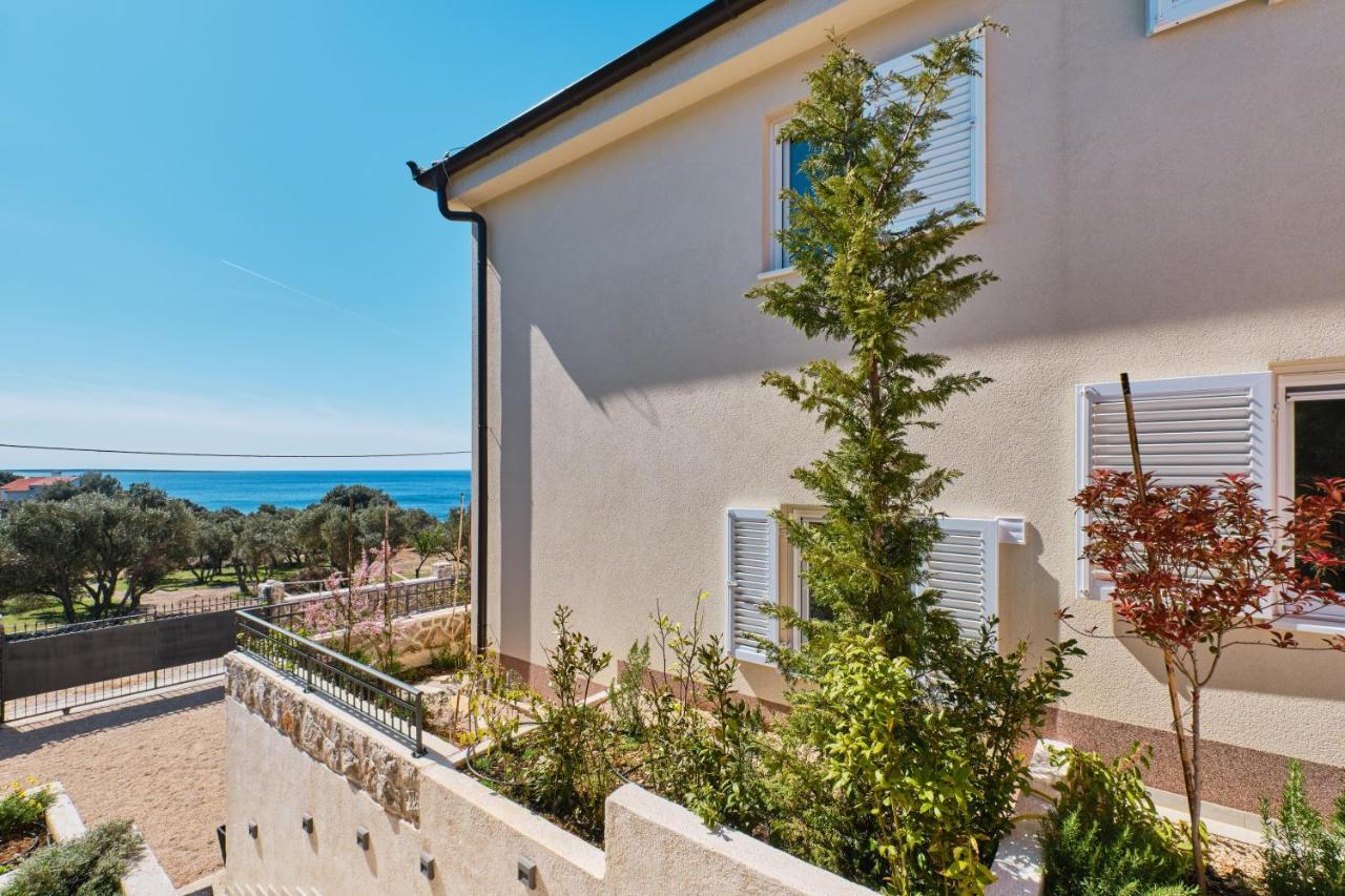 Meacres Sun Villa Miholascica Kültér fotó